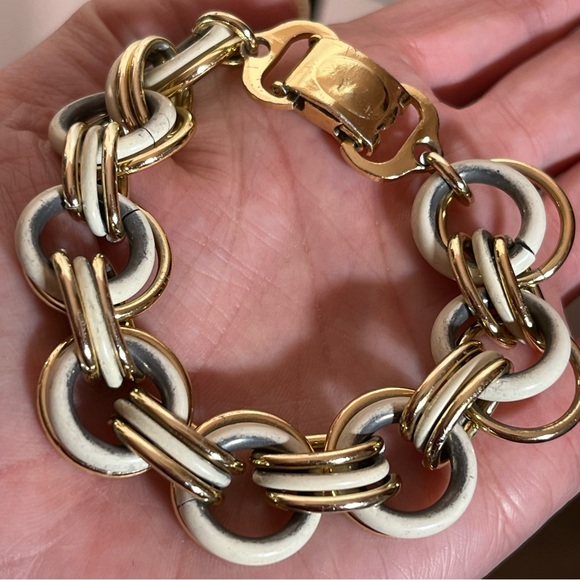 Vintage Trifari made in France 40 50 Retro Cream Gold Chain Chocker Necklace Set - Picture 6 of 17